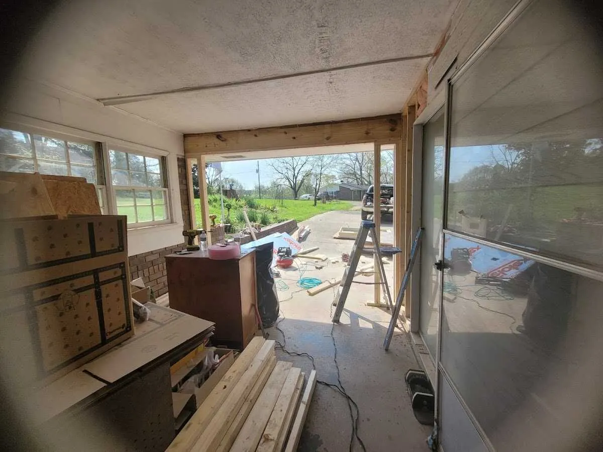 Air movers and dehumidifier for Drying & Dehumidification in Bellevue